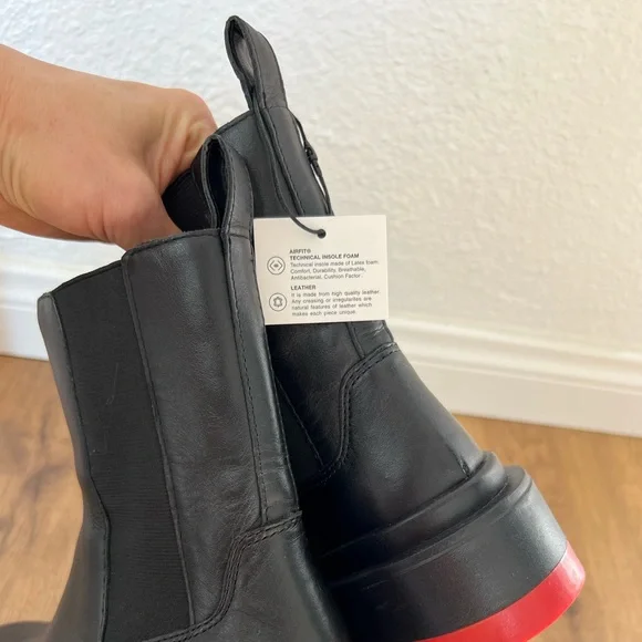 Lug sole boots - Picture 8 of 8